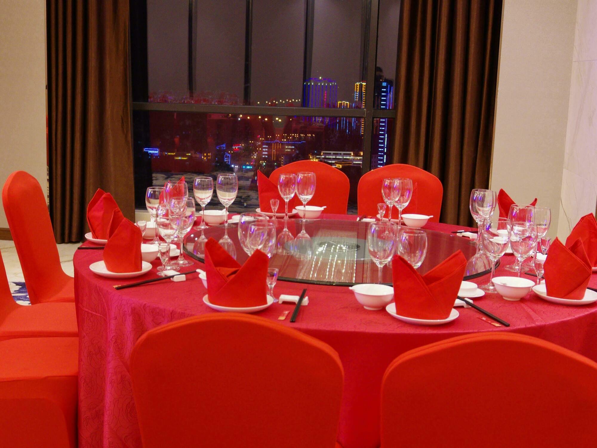 Argyle Grand Hotel Xingyi  Exteriér fotografie